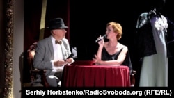 Ведучі фестивалю Ігор Осташ и Римма Зюбіна