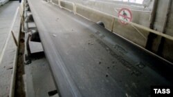 Zatvorena fabrika - ilustracija