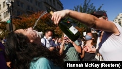 Könnyek és örömkönnyek - így reagáltak az amerikai választók