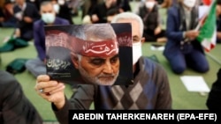 Генерал Сулейманини эскерүү иш-чарасы. Тегеран. 3-январь, 2022-жыл
