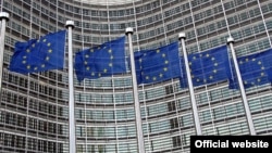 به نوشته رویترز کشورهای اروپایی در حال بررسی راهکار انتقاد از برنامه موشکی ایران در عین دفاع از برجام هستند.