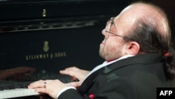 მიშელ პეტრუჩანი