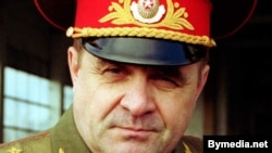 Генерал-лейтенант Володимир Усхопчик, колишній заступник міністра оборони Республіки Білорусь, 2000 рік