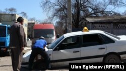 Поврежденная автомашина.