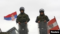 Kfor na prelazu Jagnjenica, decembar 2011.