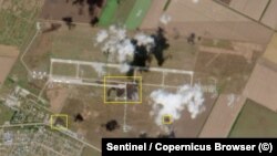 Супутниковий знімок аеродрому Приморсько-Ахтарськ у Краснодарському краї Росії, 5 серпня 2025 року