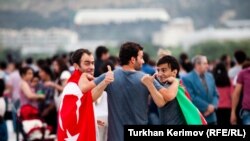 Фанаты Евровидения в Баку