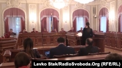 Засідання Верховного суду України, 12 квітня 2016 року