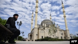 Polițist cecen în Groznîi.