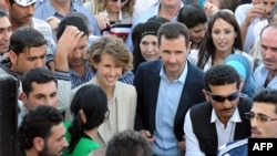 Predsjednik Sirije Bašar al-Asad sa suprugom Asmom