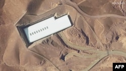 Бахшҳое аз сойти ҳастаии Форду