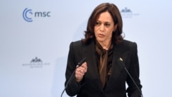 Kamala Harris amerikai alelnök a müncheni biztonság-politikai konferencián 2022. február 19-én