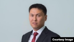 Асхат Осмонов.