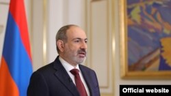 Ерменскиот премиер Никол Пашинија