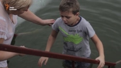 Як святкували Водохреще у прифронтових містах на Донеччині (відео)