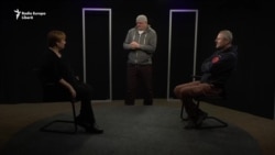 „Toate problemele pe care le avem vin din prostia și inactivitatea societății”