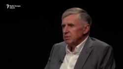 Ion Sturza: „Blocul ACUM este nevoit să rezolve probleme de zi de zi, iar Dodon strânge laurii politici”