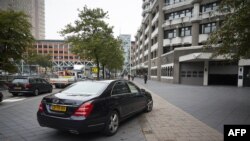 За рішенням влади, у російському посольстві в Гаазі може працювати не більше дипломатів, ніж у посольстві Нідерландів у Москві