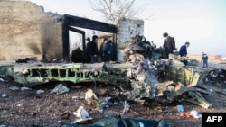 Rrëzohet një avion ukrainas në Iran