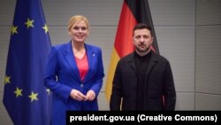 Юлія Кльокнер також повідомила, що зустріч із Зеленським фокусувалася на «німецько-українских відносинах, поточній ситуації в Україні і подальшій парламентській співпраці»