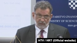 Fuchs (na fotografiji, datum nepoznat): Provaljivanje, vikanje i vrijeđanje je nedopustivo i to se ne smije i neće događati u budućnosti