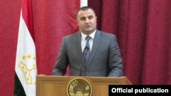 Алишер Мирзонаботов