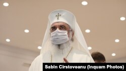 Patriarhul Daniel al României i-a încurajat pe români să se arate solidari cu refugiații ucraineni și a condamnat în termeni categorici războiul Rusiei împotriva Ucrainei.