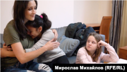 След 6-годишно чакане Даниела вече има ново семейство 