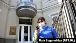 По официальным данным правительства Грузии, за последние два года жителям из отколовшихся регионов было оказано медицинской помощи на пять миллионов лари