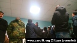 Узбекские граждане в РФ, архивное фото.