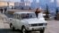 Легковой автомобиль «Москвич», 1975 год, СССР. Фото Валентина Мастюкова (фотохроника ТАСС)