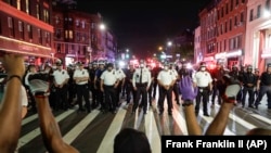 Vdekja e George Floydit në duart e policisë ka shkaktuar protesta globale kundër racizmit.