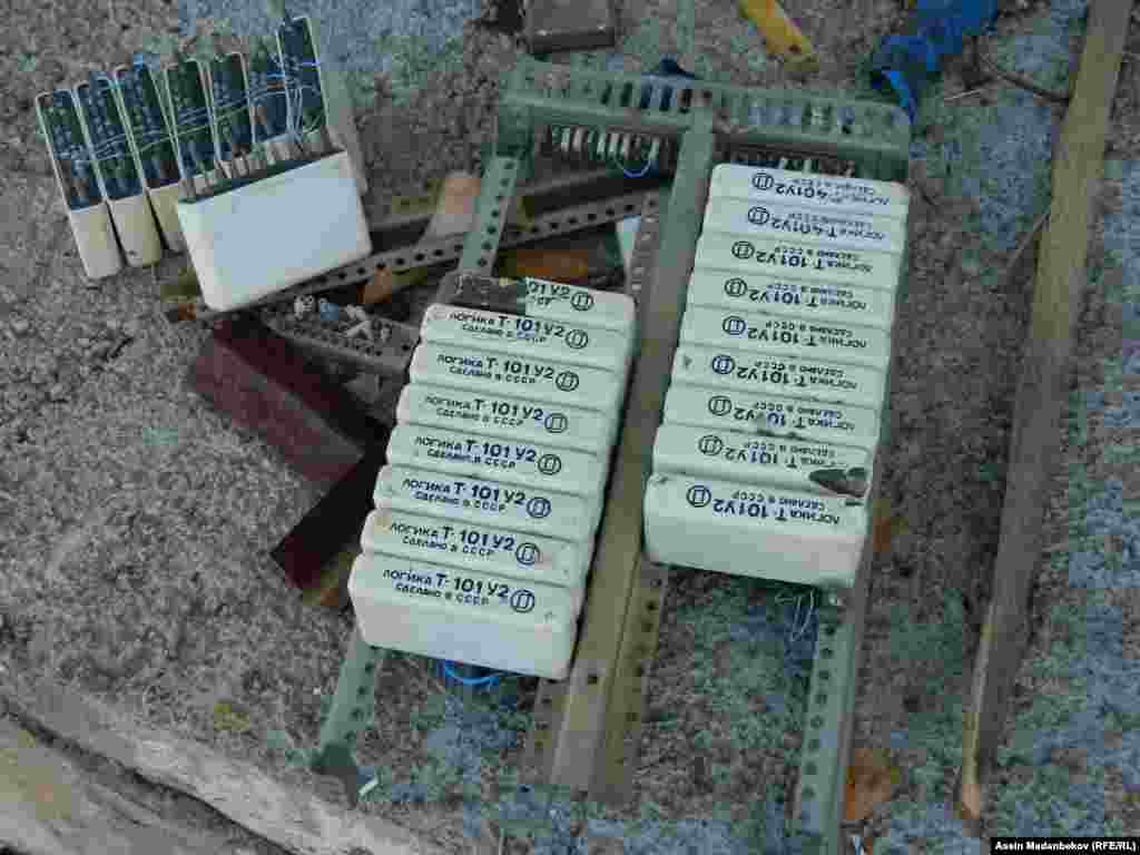 Заводдогу эски калдыктар.