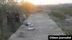 قبر دسته جمعی قربانیان کشتار زندانیان سیاسی در سال ۶۷ در اهواز، عکس آرشیوی است
