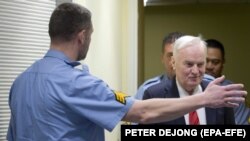 Ratko Mlladiq në gjykatën në Hagë