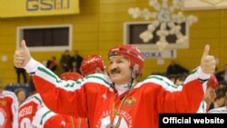 Даже если со временем Александр Лукашенко все-таки покинет президентское кресло, в его семье, как в хорошей хоккейной команде, может найтись подходящий запасной игрок