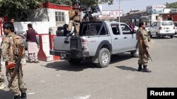 ქაბულის აეროპორტის შესასვლელი.