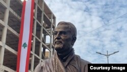 Касем Сулейманинин Бейруттагы эстелиги