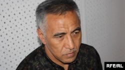 Артур Медетбеков.