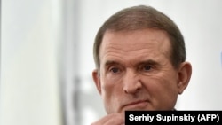 Медведчук стверджує, що сторона обвинувачення в його справі не має законних підстав для продовження запобіжного заходу