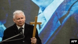 Jaroslaw Kaczynski, la o aniversare a prăbușirii avionului prezidențial...