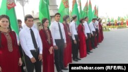 Школьники Туркменистана (архивное фото)