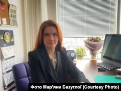 Мар'яна Безугла, народна депутатка від «Слуги народу», заступниця парламентського комітету з питань національної безпеки, оборони та розвідки, голова Тимчасової слідчої комісії Верховної Ради