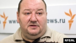 Де саме перебуває журналіст – не повідомляють