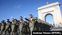 1 Decembrie | Parada de la Arcul de Triumf, în imagini 
