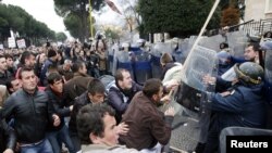 Protesta e 21 janarit në Tiranë.