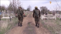 «Ми голосували за Україну!» – жінка у розпачі через обстріли на Донбасі