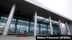 Udruženja se protive ukidanju ministarstva dok se u potpunosti ne provede Aneks VII. Zgrada Vlade RS