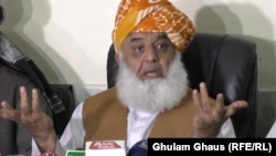 مولانا فضل الرحمان وايي، د احتساب عمل د غچ اخیستو لپاره کارېږي