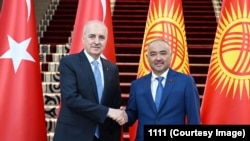 Куртулмуш жана Тургунбек уулу Бишкекте 